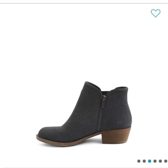 NIB Kensie Gerona Perforated Suede Booties - Picture 3 of 7